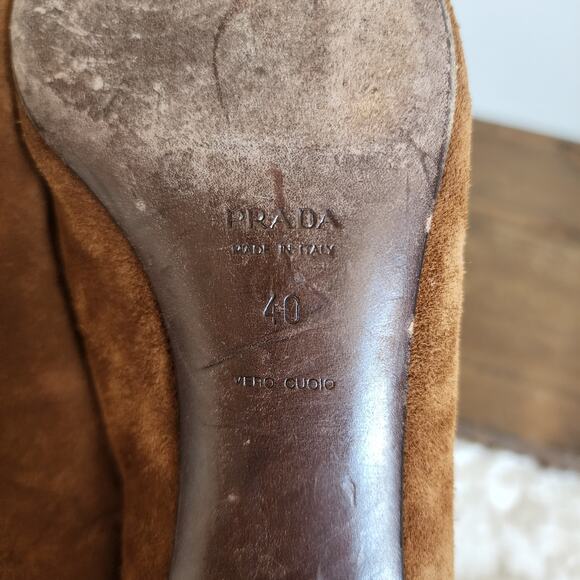 Prada Designer Kitten Heel Brown Suede Floral Pumps Women's Size 40 - Picture 9 of 14